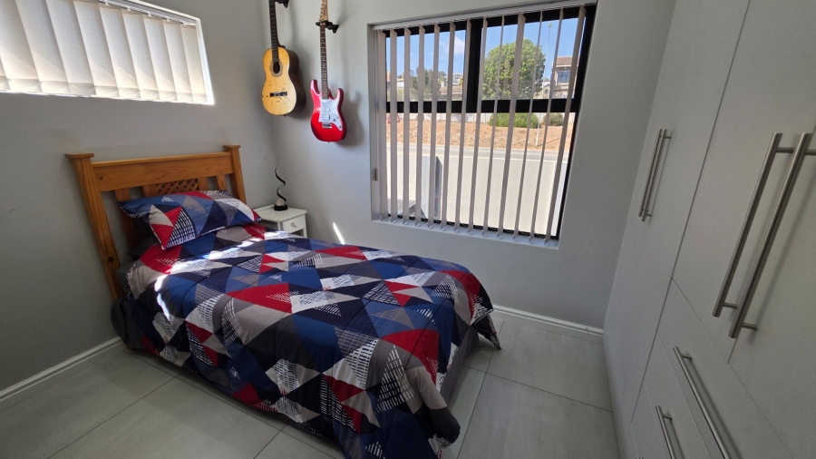 3 Bedroom Property for Sale in Hartenbos Central Western Cape
